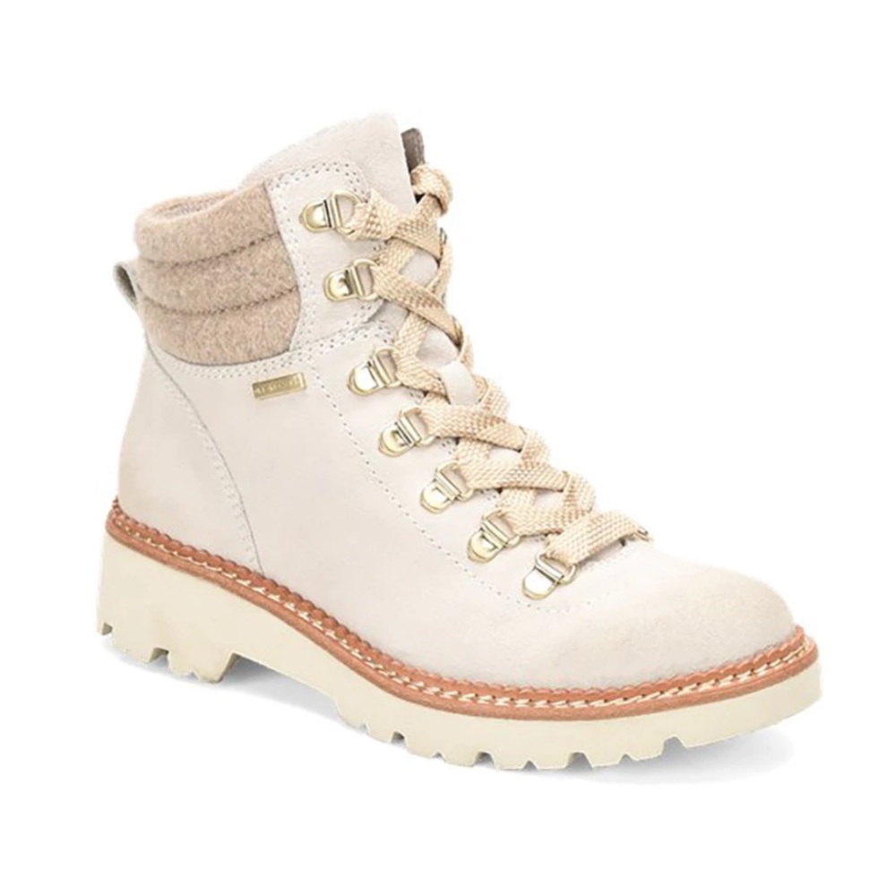 Women's Bionica Dezi Boots size 9